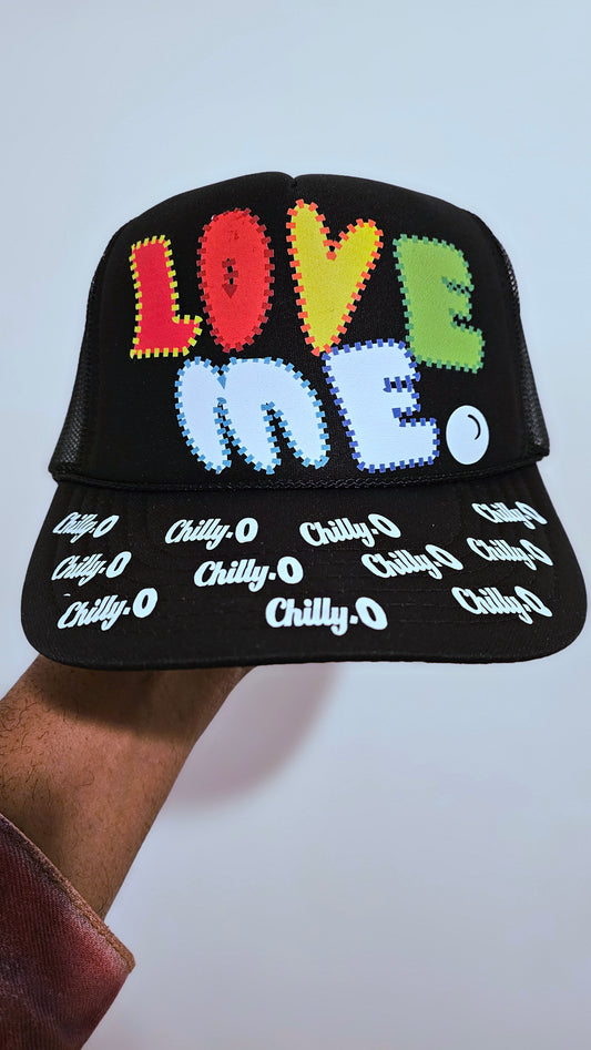 Love Me Black Multi Color Chilly-O All Over Print  in Brim